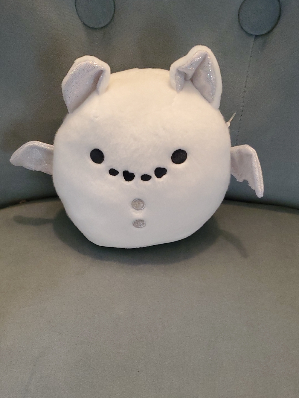 5" Squishmallows White Bat Plush with Sparkle Wings